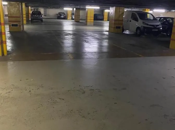 418 Gale Wifi, Estacionamento, Elevador * Porto