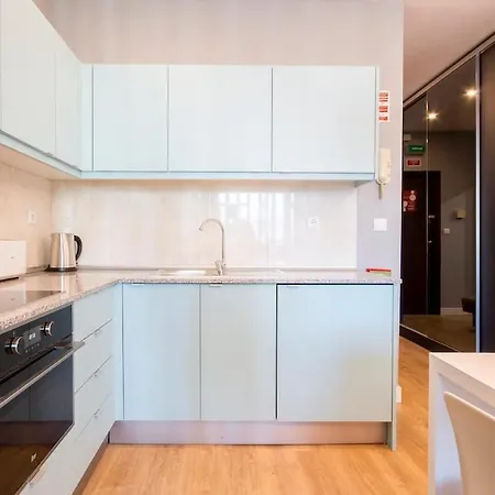 418 Gale Wifi, Estacionamento, Elevador